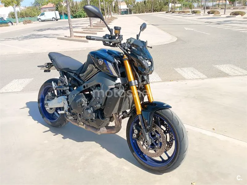Yamaha MT-09 - Vista 1