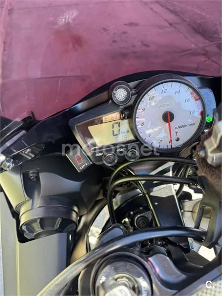 Yamaha YZF-R6 4500 € 2005 Madrid - 1