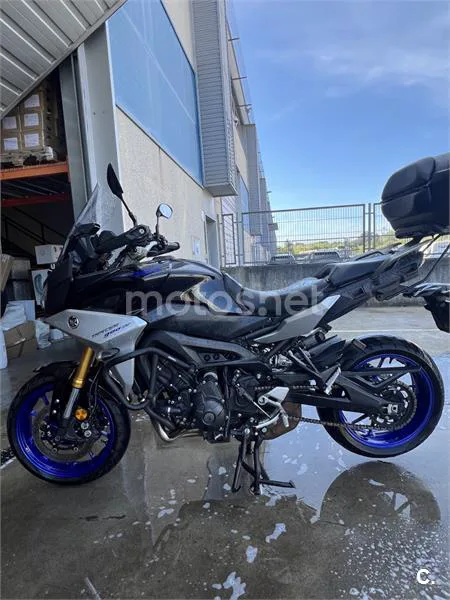 Yamaha Tracer 900 - Vista 1