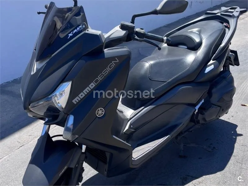 Yamaha XMAX 400 - Vista 1