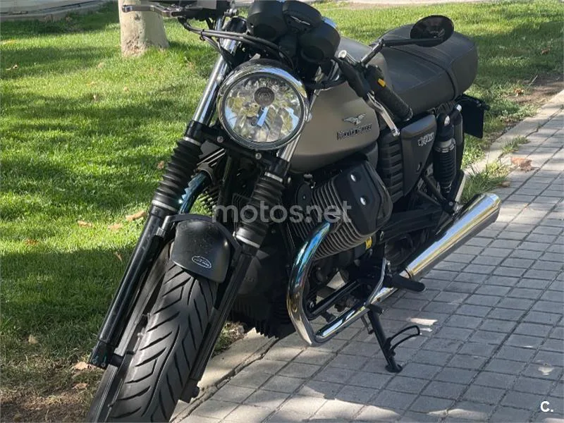 Moto Guzzi V7 II 5500 € 2016 Madrid - 1
