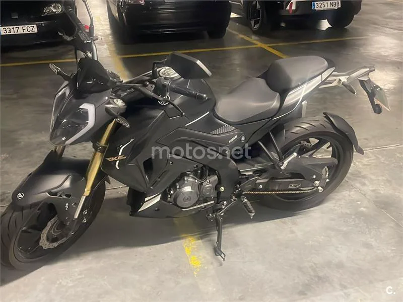 Keeway RKF 125 - Vista 1