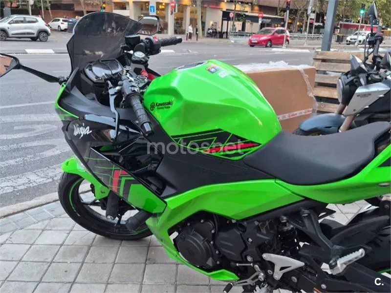 Kawasaki Ninja 400 4590 € 2023 Madrid - 1