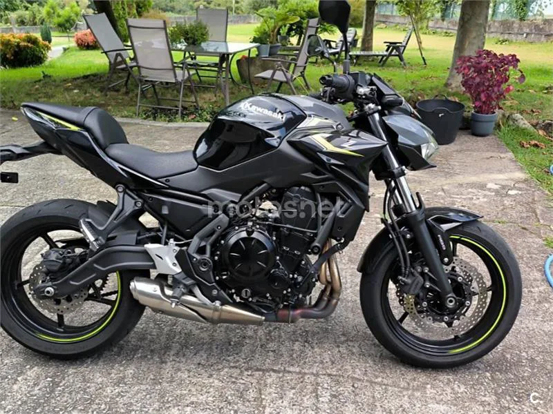 Kawasaki Z650 - Vista 1