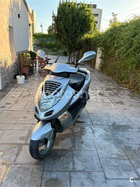 Kymco Bet & Win 50 - Vista 1