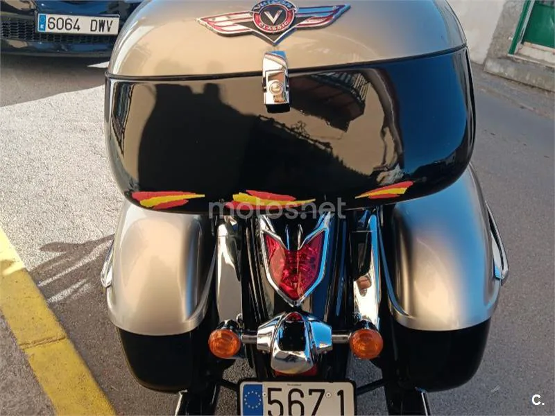 Kawasaki VN1700 Classic - Vista 1