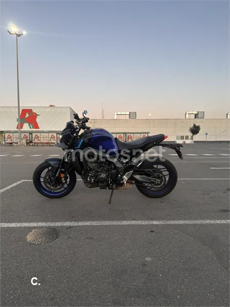 Yamaha MT-09 7500 € 2024 Zaragoza - 1