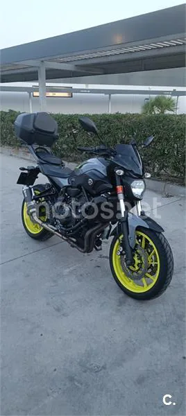 Yamaha MT-07 - Vista 1