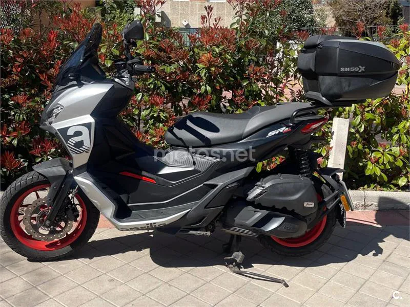 Aprilia SR GT 200 - Vista 1