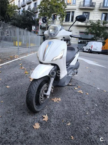Piaggio Beverly 125 1300 € 2015 Barcelona - 1