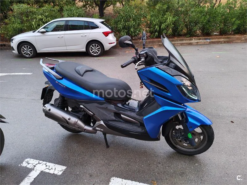 Kymco K-XCT 125i - Vista 1