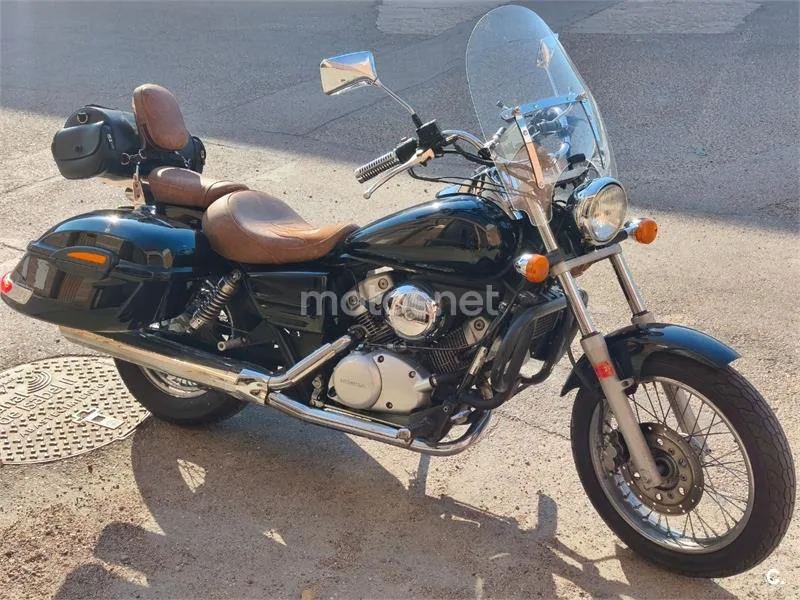 Honda Shadow 125 2500 € 2005 Madrid - 1