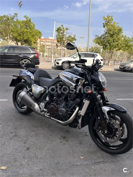 Yamaha V-Max 1700 22.000 € 2009 Alicante - 1