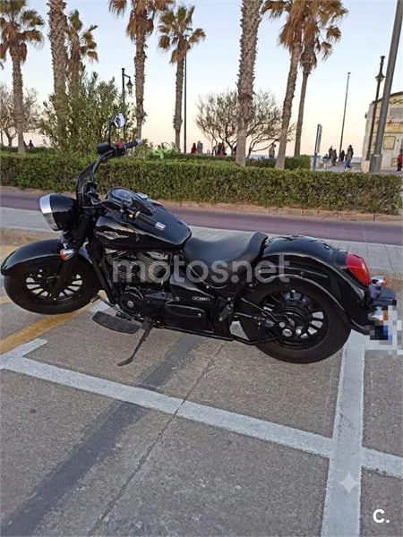 Suzuki Intruder C800 5900 € 2015 Valencia - 1