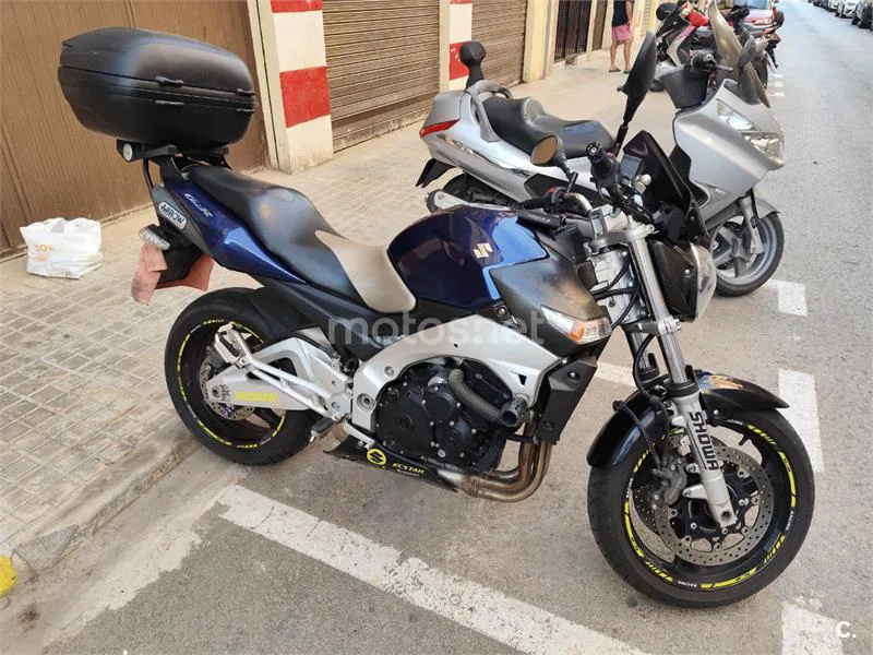 Suzuki GSR600 2450 € 2006 Valencia - 1