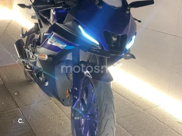 Yamaha YZF-R125 - Vista 1