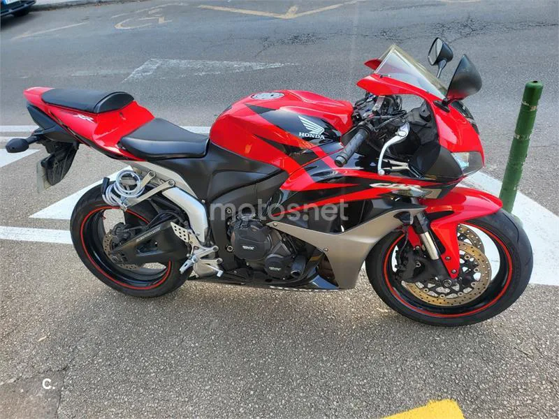 Honda CBR600RR - Vista 1