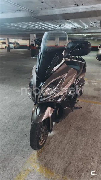 Kymco Xciting 400 - Vista 1