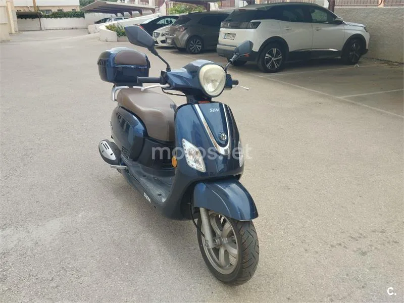 SYM Fiddle II 125 S 1720 € 2014 Alicante - 1