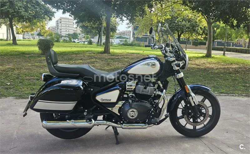 Royal Enfield Super Meteor 650 6600 € 2026 Valencia - 1