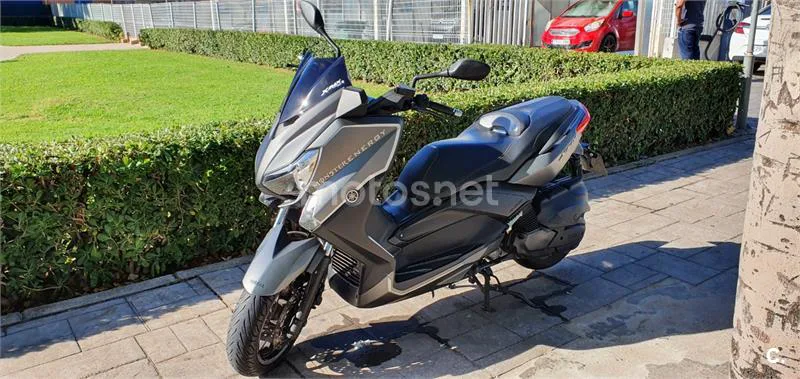 Yamaha XMAX 400 3400 € 2013 Valencia - 1