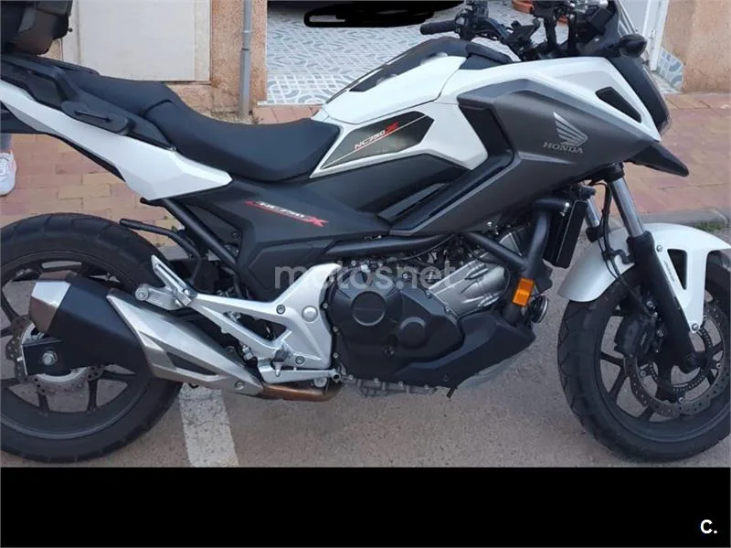 Honda NC750X - Vista 1