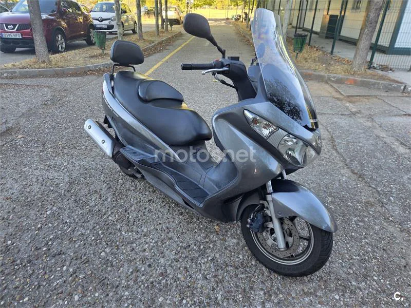 Suzuki Burgman 200 1600 € 2010 Valladolid - 1