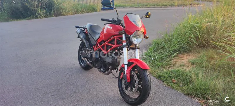 Ducati Monster 695 2900 € 2007 Castellón - 1
