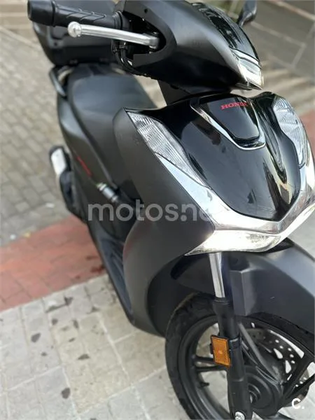 Honda SH125i 3700 € 2023 Barcelona - 1