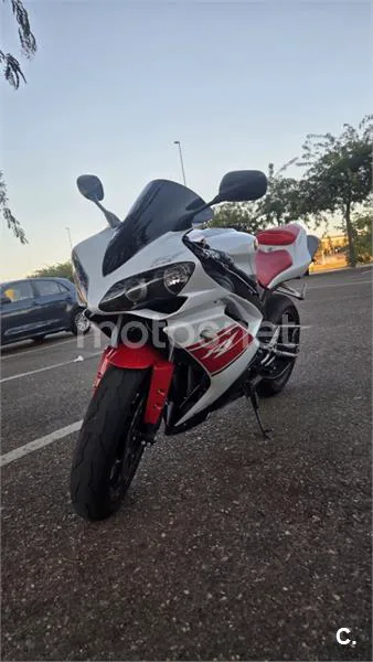 Yamaha YZF-R1 8700 € 2008 Badajoz - 1