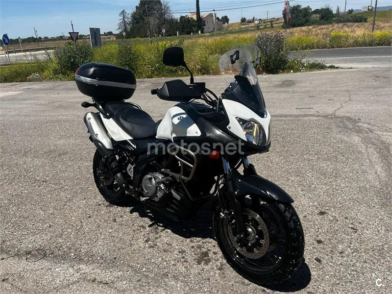 Suzuki V-Strom 650 3200 € 2011 Ciudad Real - 1