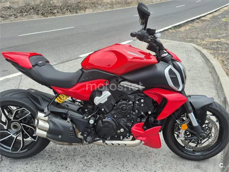 Ducati Diavel V4 - Vista 1