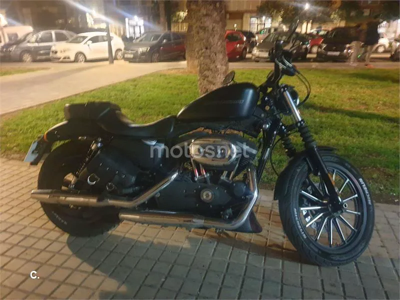 Harley-Davidson Iron 883 7000 € 2010 Valencia - 1
