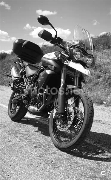 Triumph Tiger 800 XC 2790 € 2011 León - 1