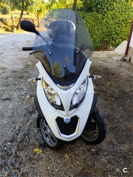 Piaggio MP3 500 HPE Business - Vista 1