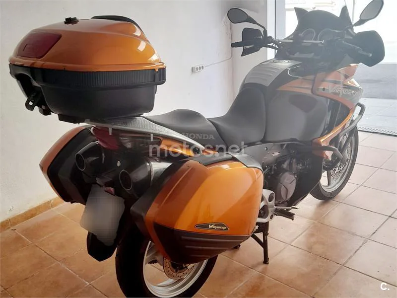 Honda XL1000V Varadero 3399 € 2008 Almería - 1
