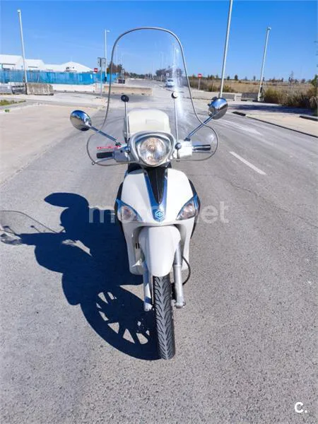 Piaggio Liberty 125 1100 € 2016 Madrid - 1
