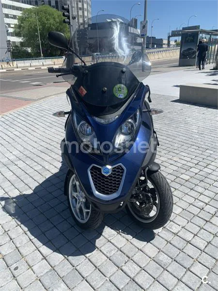 Piaggio MP3 500 HPE Business 6000 € 2018 Madrid - 1