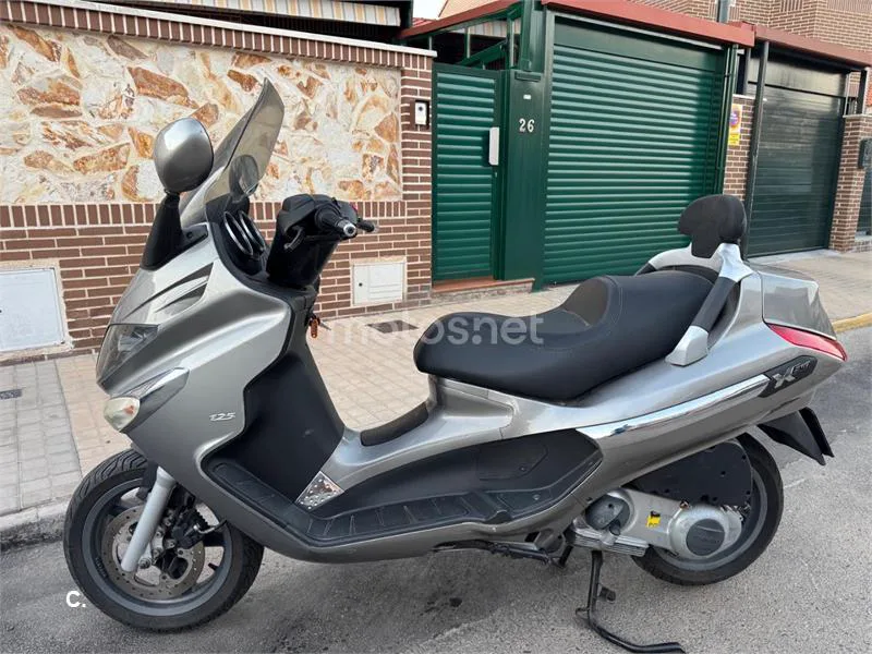 Piaggio XEvo 125 - Vista 1