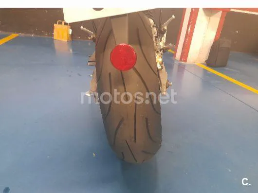 Aprilia Dorsoduro 750 4000 € 2009 Lugo - 1