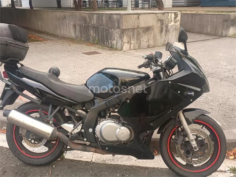 Suzuki GS500F 1000 € 2006 Gipuzkoa - 1