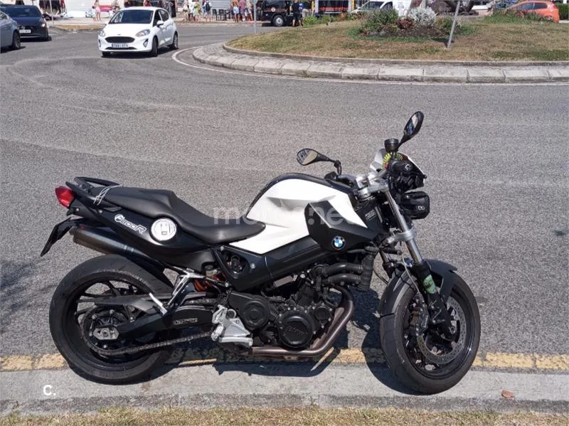 BMW F 800 ST 4000 € 2010 Cantabria - 1