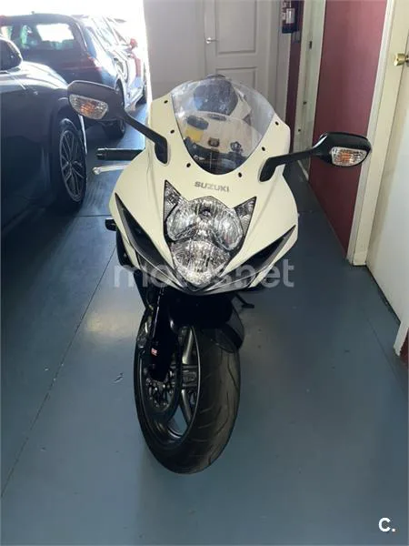Suzuki GSX-R600 9300 € 2013 Madrid - 1