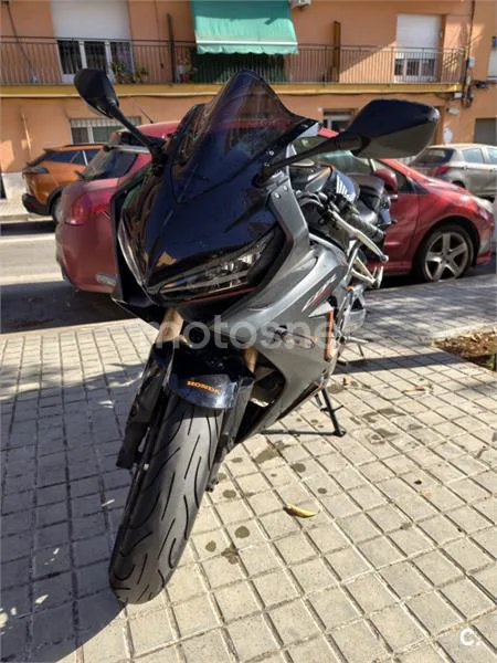 Honda CBR650R 5500 € 2022 Barcelona - 1