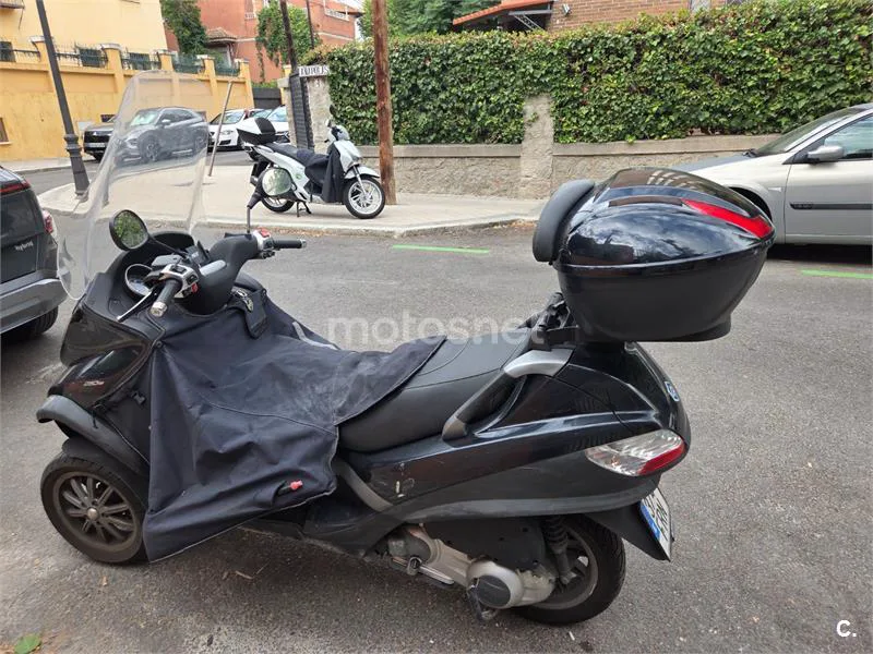 Piaggio MP3 250 1600 € 2007 Madrid - 1