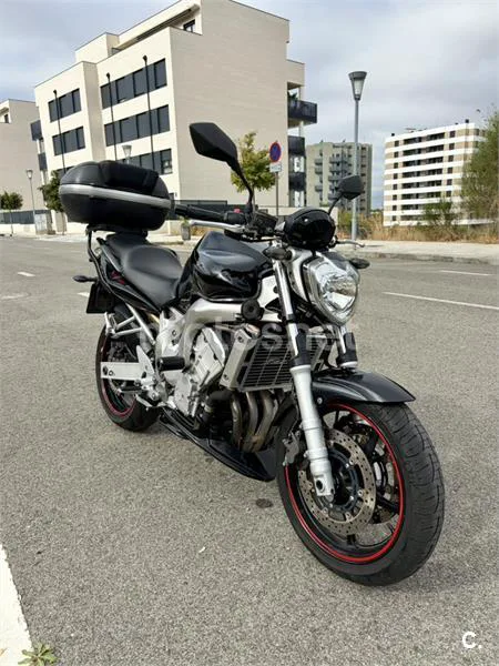 Yamaha FZ6 3000 € 2004 Araba - 1