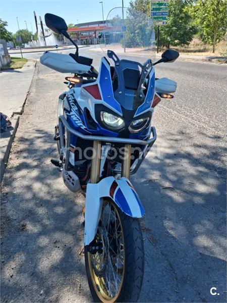 Honda CRF1000L Africa Twin 8800 € 2018 Madrid - 1
