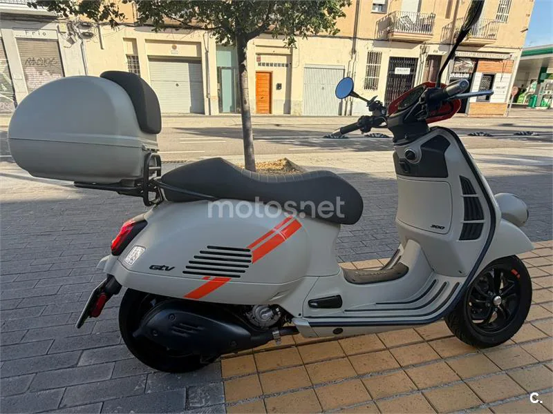 Vespa GTV 300 5900 € 2024 Barcelona - 1
