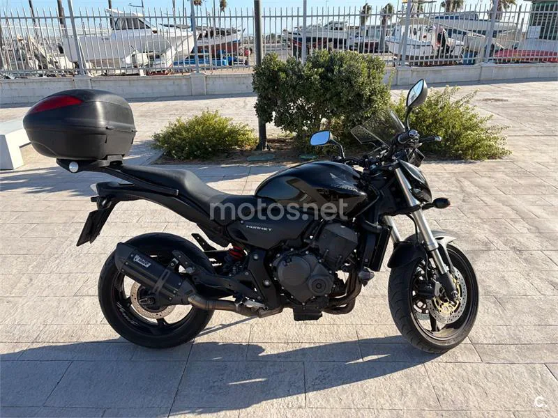 Honda CB600F Hornet - Vista 1