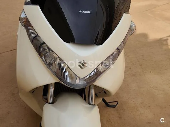 Suzuki Burgman 125 1900 € 2012 Illes Balears - 1